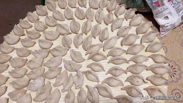 元宵節全國的習俗都一樣嗎？有沒(méi)有不吃元宵的地方？
